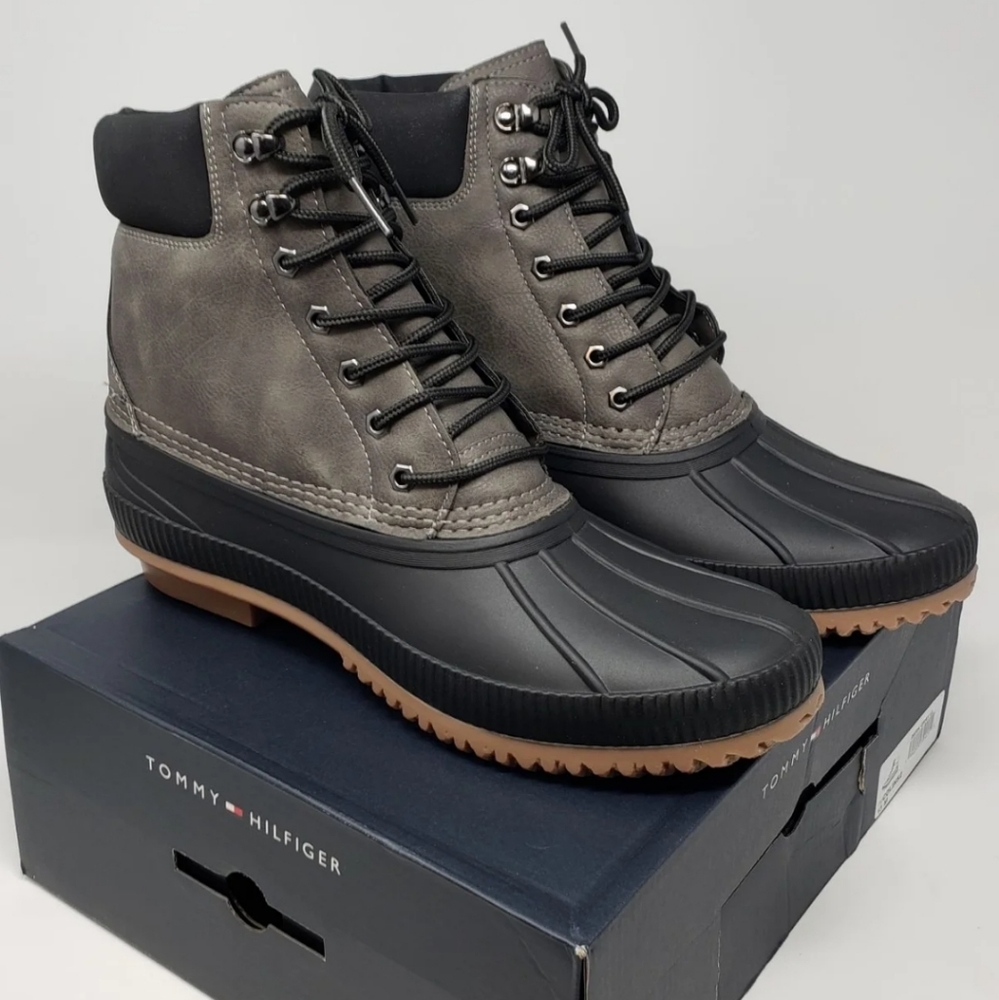 Tommy Hilfiger Size 13 Duck Boots New